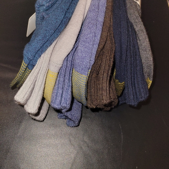 GOLD TOE Women's 6 pack Turn Cuff Multi Color Socks Size 9-11 fits shoe size 6-9 - Picture 6 of 6